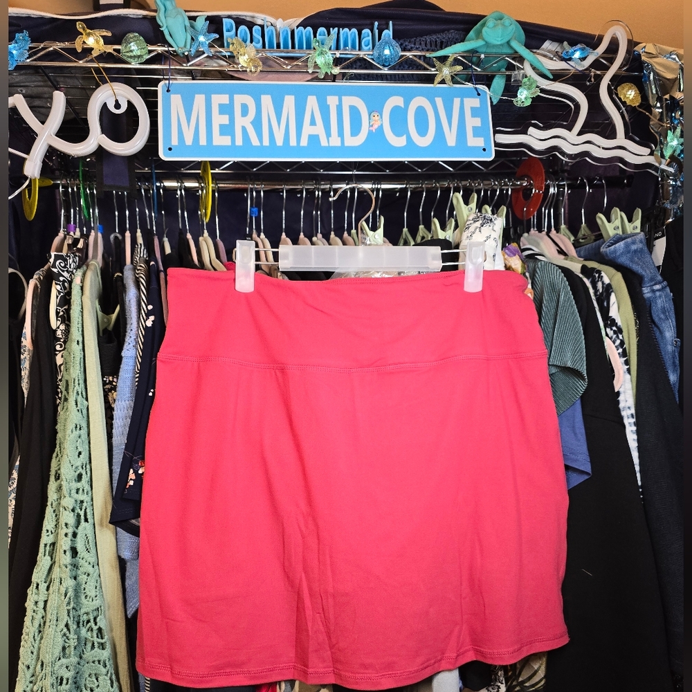 Women's Pink Active Skort